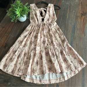 Light pink floral linen cotton deep v dress Small NWOT House of Harlow 1960